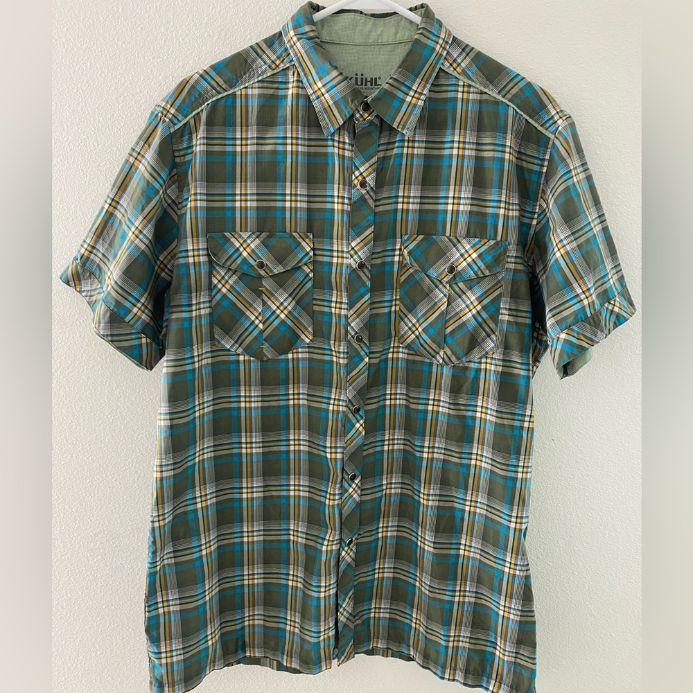 Kuhl Plaid Button Down Short sleeve plaid Shirt size medium
